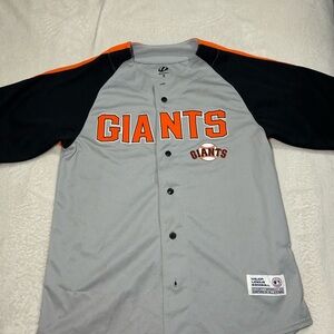 Giants Gray and Black Jersey